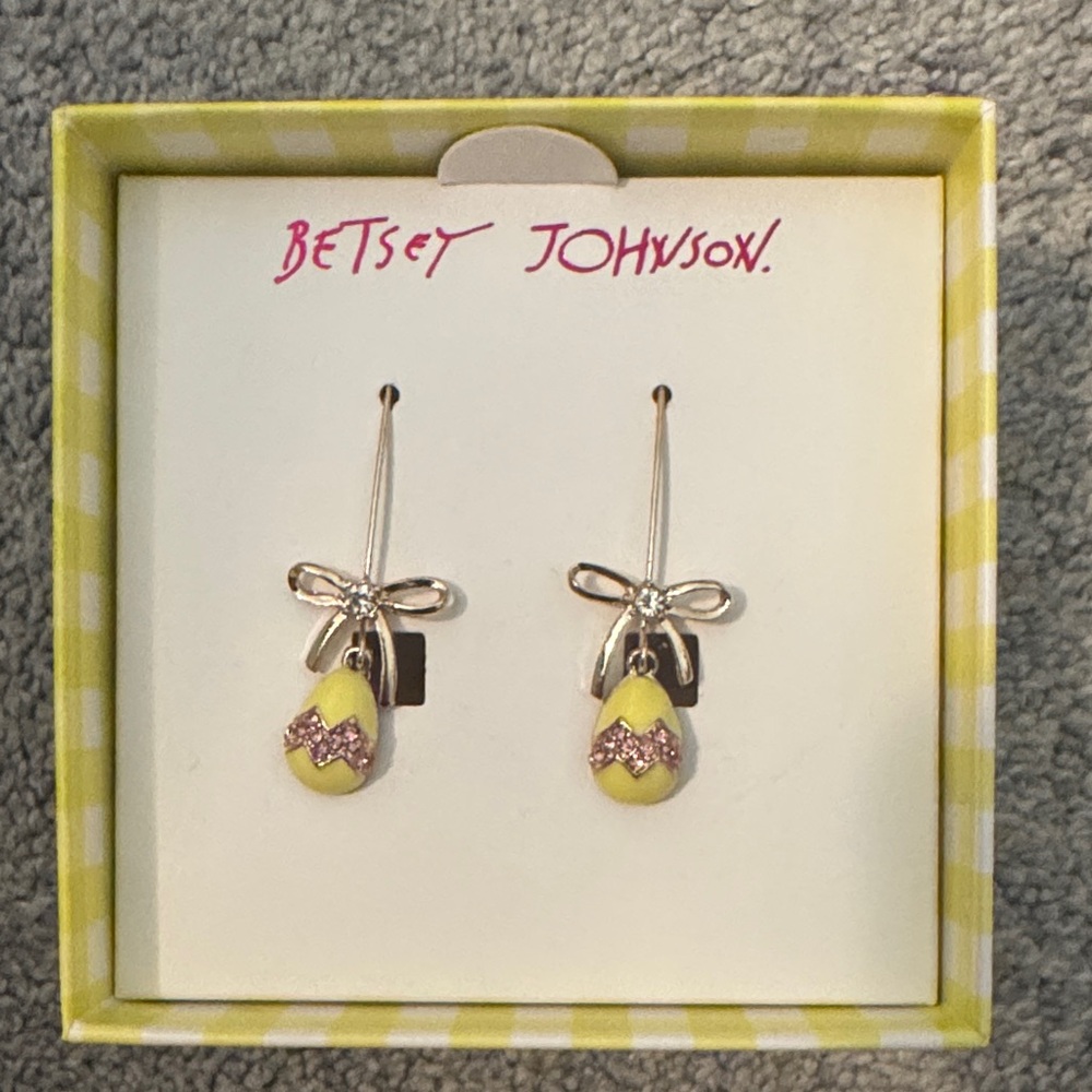 Betsey Johnson Yellow and Pink Bow on Egg Earrings